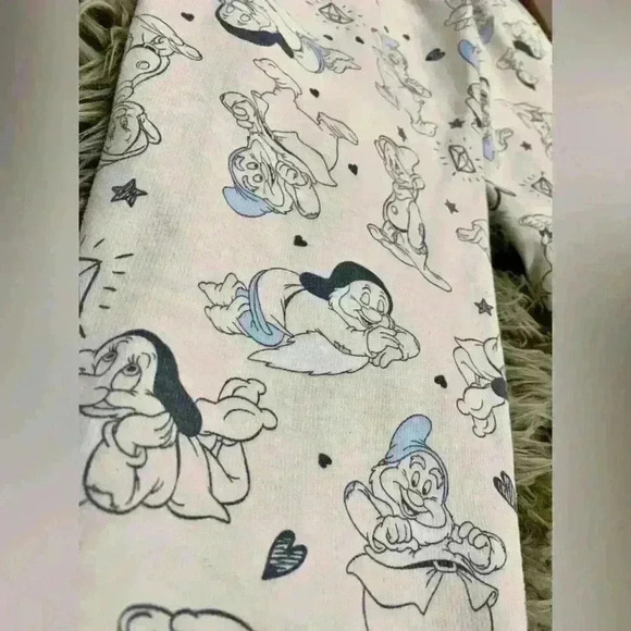 3 for $15//Disney 7 Dwarfs Sleepwear Joggers Size XS - Picture 6 of 8